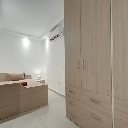 Comfortable And Well Located 3 Bedroom In Msida Apartman *