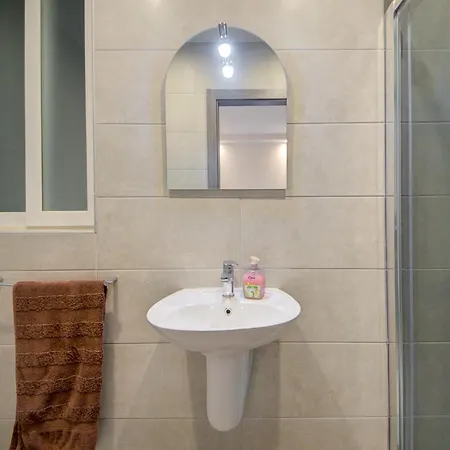 Apartman Comfortable And Well Located 3 Bedroom In Msida