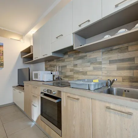 Апартаменты Comfortable And Well Located 3 Bedroom In Msida Msierah