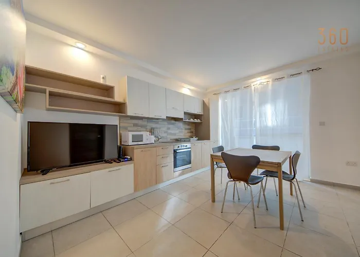 Lejlighed Comfortable And Well Located 3 Bedroom In Msida Msierah